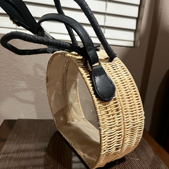 Purse - Picture 3 of 4